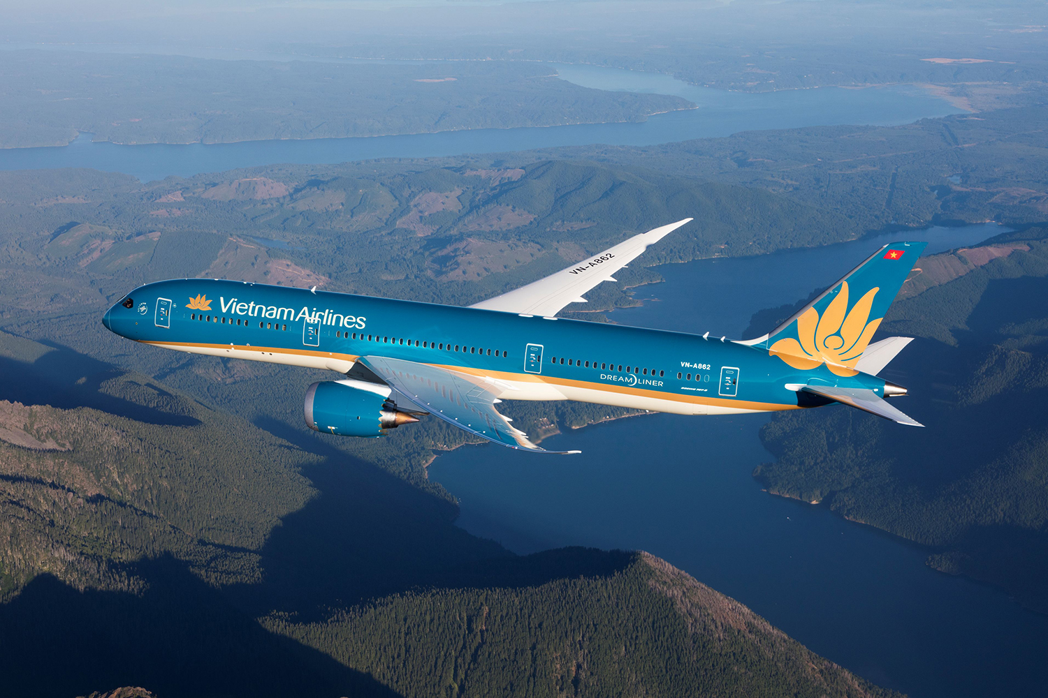 Quý I-2026: Vietnam Airlines đạt doanh thu hợp nhất hơn 37.500 tỉ đồng